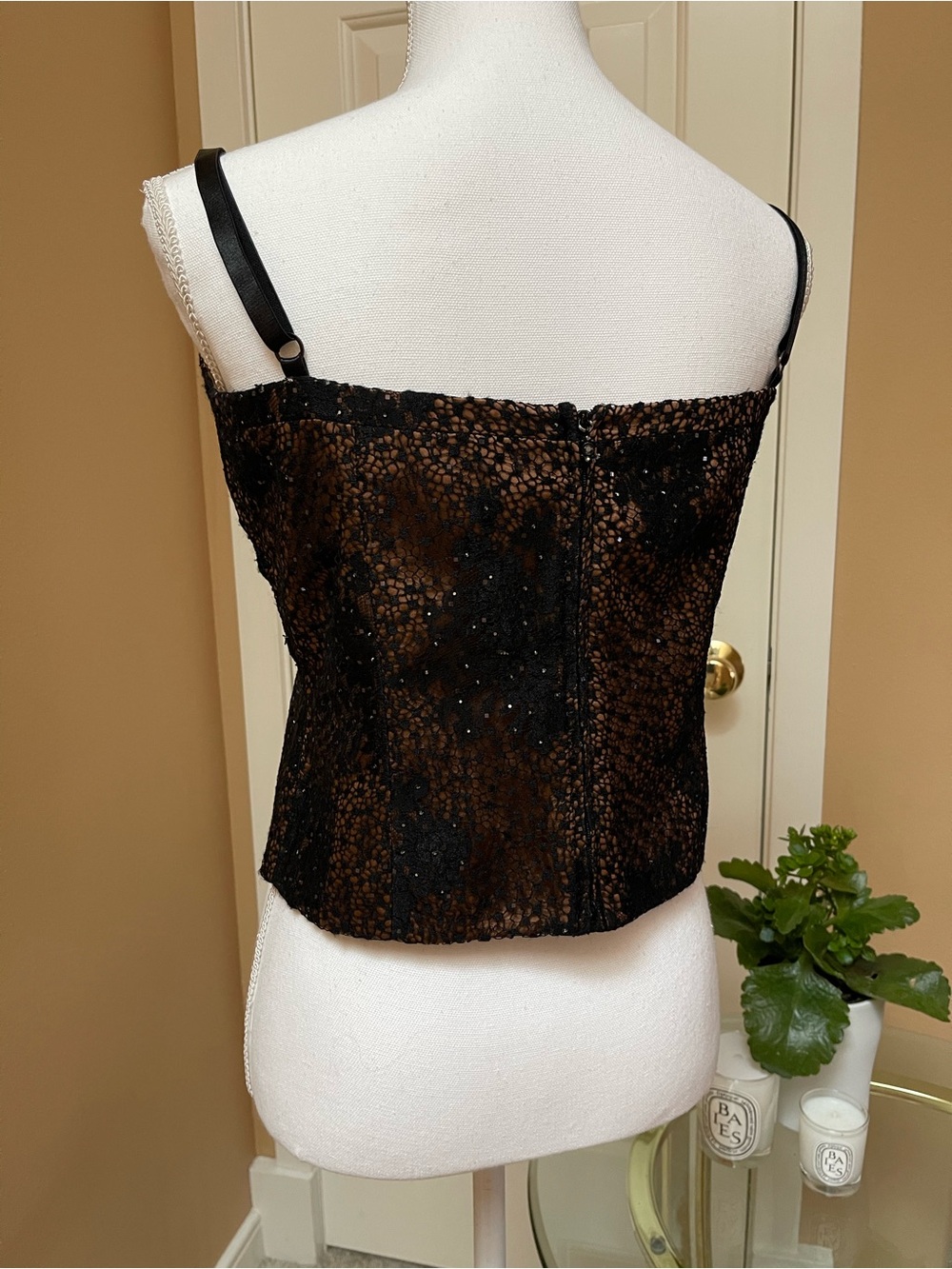 St. John Black Lace Sequin Bustier Top Bronze Lining Size 6 $995 - Picture 3 of 11